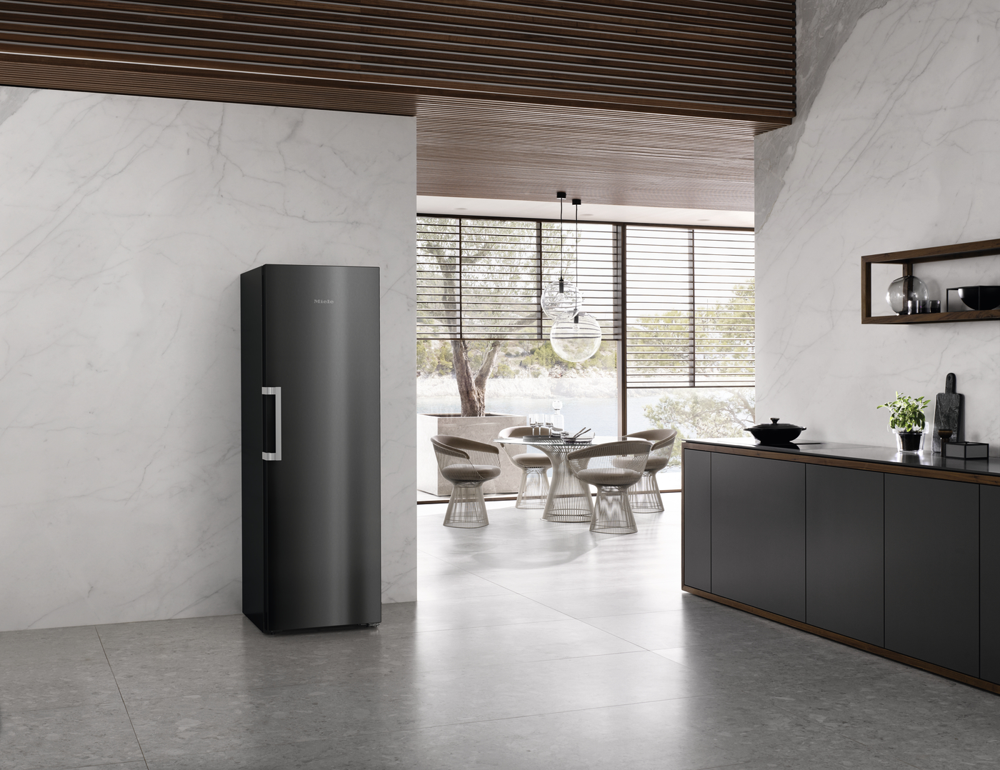 Холодильник KS 4783 DD bst