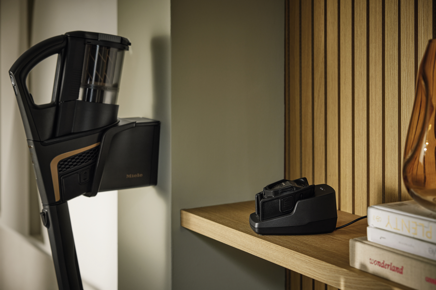 Зарядний блок для акумулятора HX LS