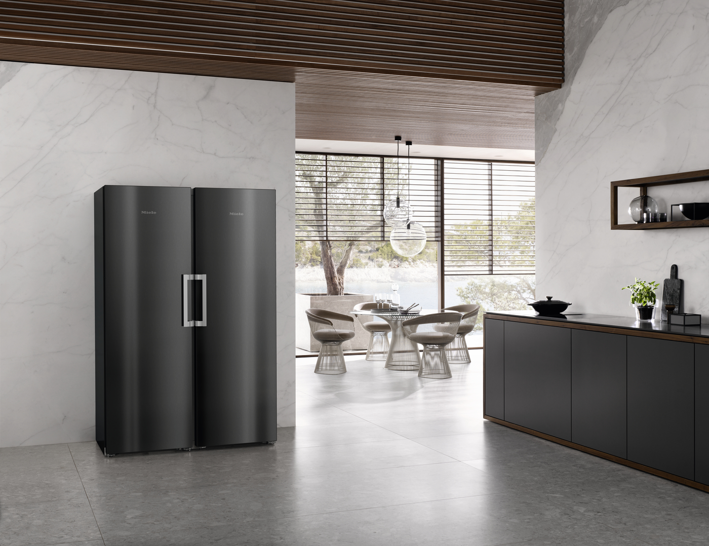 Холодильник KS 4783 DD bst