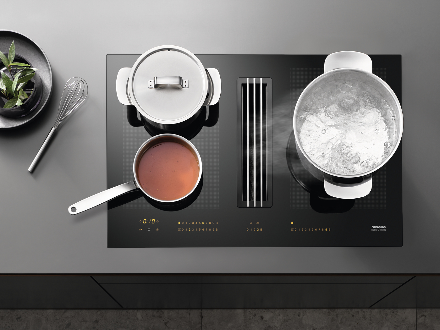 Каструля Fiskars “All Steel” KMKT 2040-2 (4л)