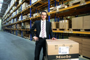 Послуга платного зберігання товарів на складі