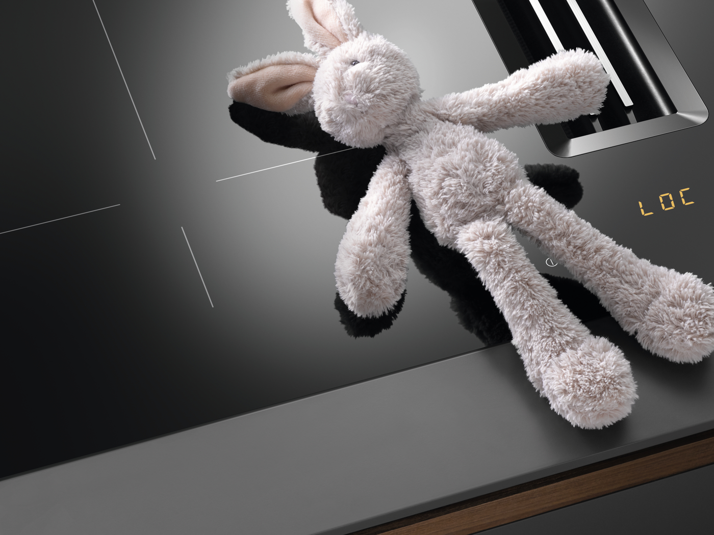 Варильна поверхня з витяжкою KMDA 7473 FL-U