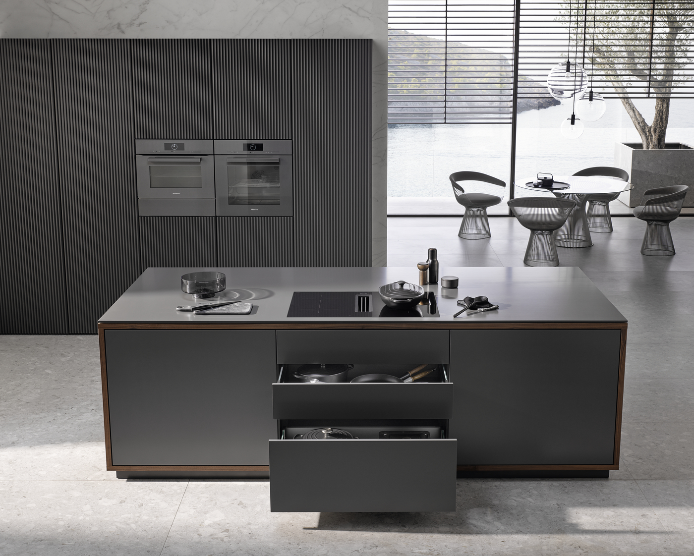 Варильна поверхня з витяжкою KMDA 7473 FL-U