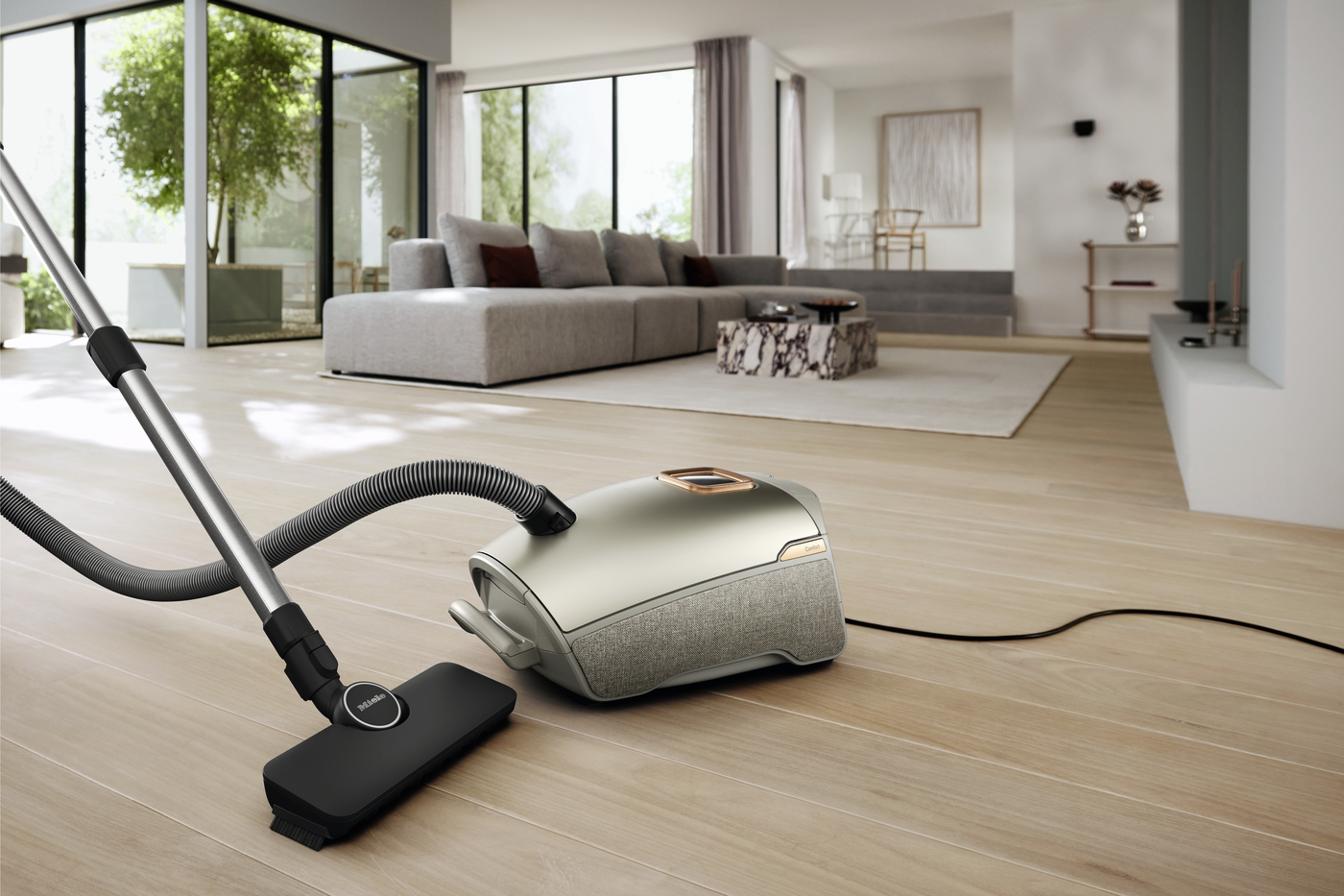 Пилосос SUMF0 42 Guard L1 Comfort Титановий, перламутр