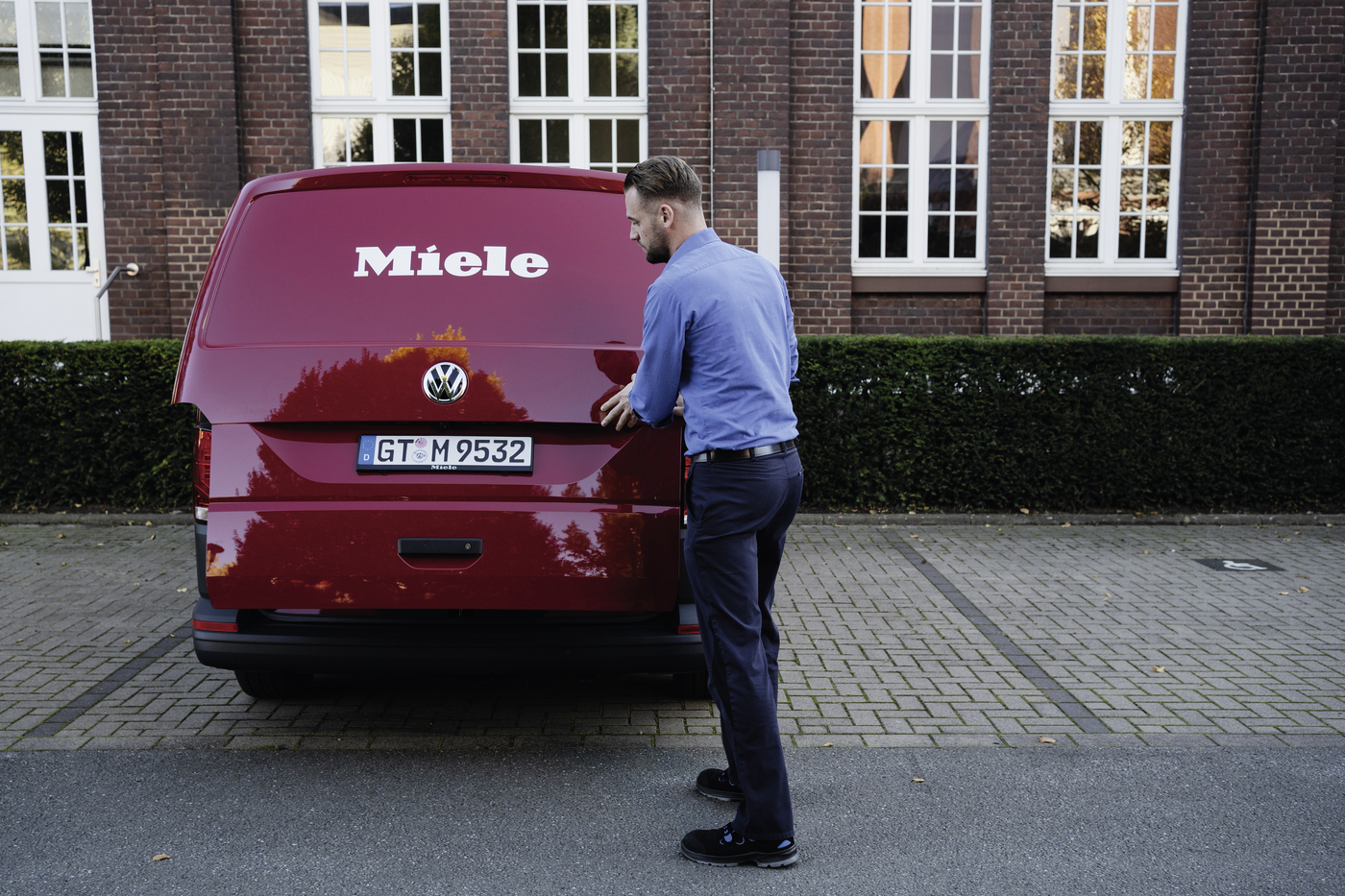 Повторна доставка